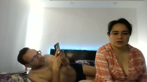 Snapshot of pasiondominante chatting on 09-23-25, 06:11 Pasiondominante online show from 09-23-25, 06:11