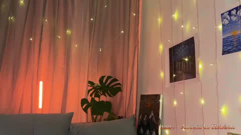 Snapshot of passionessa chatting on 01-07-25, 09:50 Call me Miss Alice Careful Passion Queen online show from 01-07-25, 09:50
