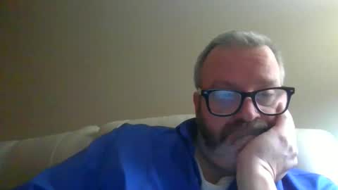 Snapshot of passporttraveler1 chatting on 01-08-25, 01:53 passporttraveler1 online show from 01-08-25, 01:53