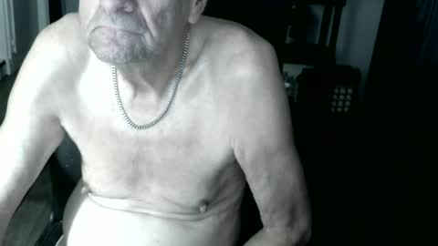 Snapshot of pastelito76 chatting on 06-23-26, 03:10 Bob online show from 06-23-26, 03:10