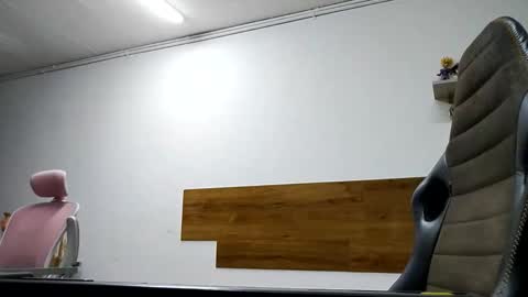 pato_lavida_ online show from 04-18-26, 09:26