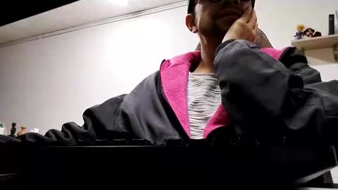 pato_lavida_ online show from 04-21-26, 04:41