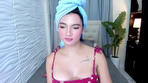 Snapshot of patricia_miller08 chatting on 10-18-25, 04:59 patricia_miller08 online show from 10-18-25, 04:59