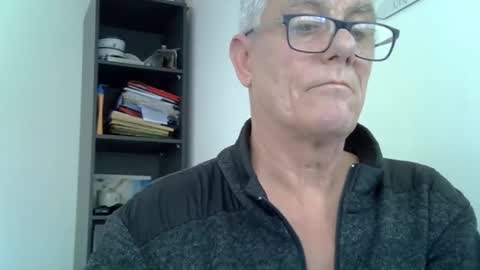 patrick5275 online show from 03-05-25, 02:01