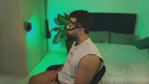 Patrick online show from 10-09-25, 01:03