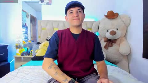 Patrick online show from 06-05-26, 01:56