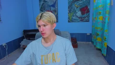 .... online show from 11-11-25, 08:03