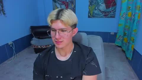 .... online show from 11-29-25, 07:06