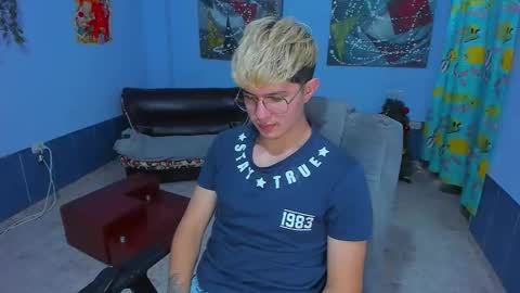 .... online show from 12-04-25, 07:39