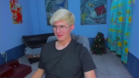 .... online show from 12-19-25, 09:44