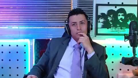 Snapshot of patronsexx chatting on 07-11-26, 04:10 Darko0717 online show from 07-11-26, 04:10