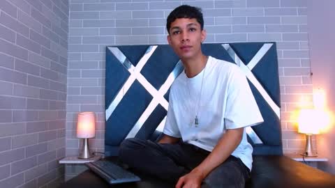 Snapshot of patt_morris chatting on 01-14-26, 07:08 patt_morris online show from 01-14-26, 07:08