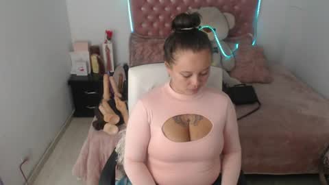 patty squirt87 online show from 06-25-26, 11:37