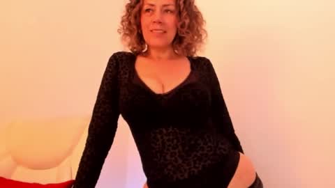 Snapshot of paty_chic chatting on 04-22-26, 02:51 Paty Chic online show from 04-22-26, 02:51