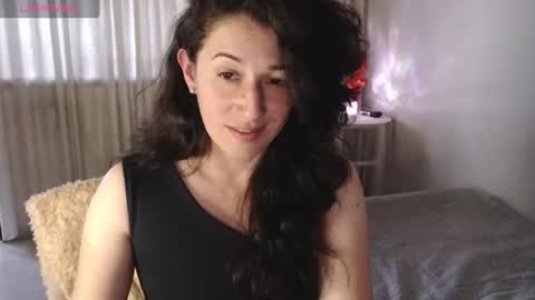 Snapshot of pau_1 chatting on 07-28-26, 07:39 paula online show from 07-28-26, 07:39