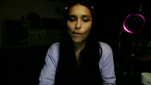 Pau online show from 07-04-26, 05:13