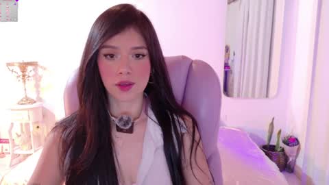 Sofa online show from 04-08-26, 04:45