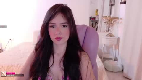 Snapshot of pau_cute chatting on 07-12-26, 04:36 Sofa online show from 07-12-26, 04:36