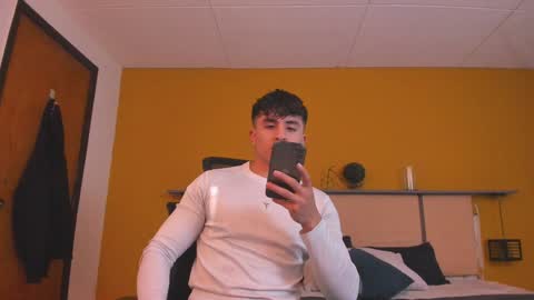 Paul online show from 12-03-24, 01:21