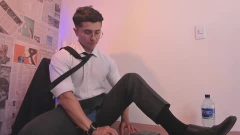 Paul online show from 02-11-25, 06:22