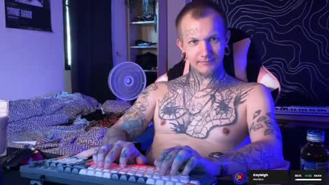 Paul online show from 04-18-26, 04:16