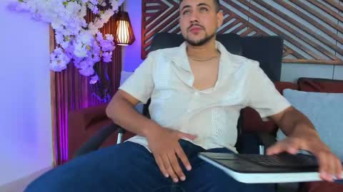 Paul Rivera online show from 05-21-26, 09:44