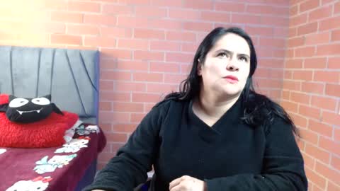 Snapshot of paula__117 chatting on 07-12-26, 06:43 paula__117 online show from 07-12-26, 06:43
