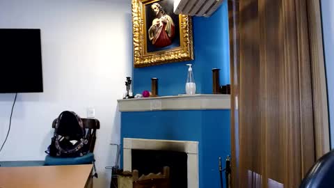 PAULA online show from 01-21-25, 07:50