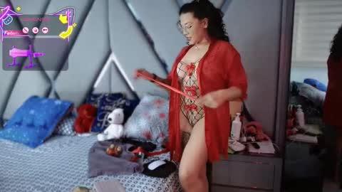 Paula online show from 10-14-25, 09:04