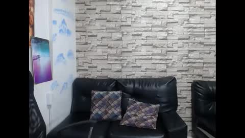 Snapshot of paula_ross_ chatting on 02-19-26, 12:28 paula ross online show from 02-19-26, 12:28