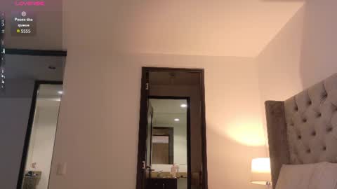 Paula Andrea online show from 06-24-26, 01:48