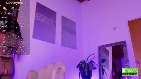 Snapshot of paulatoro__ chatting on 06-06-26, 12:54 Paula Toro online show from 06-06-26, 12:54