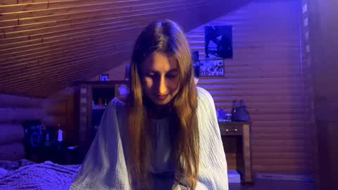 Ashley Cooper online show from 09-12-25, 04:18