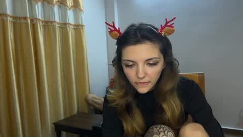 Isla  Chase online show from 12-05-24, 05:39