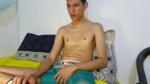 Paul Mklain online show from 01-01-25, 02:30