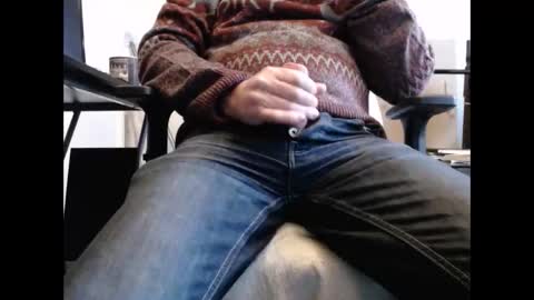 Snapshot of paulie120464 chatting on 12-09-24, 11:47 paulie120464 online show from 12-09-24, 11:47