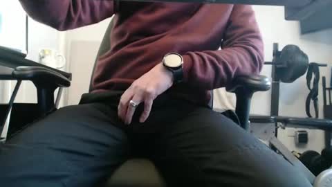 Snapshot of paulie120464 chatting on 10-15-25, 03:01 paulie120464 online show from 10-15-25, 03:01