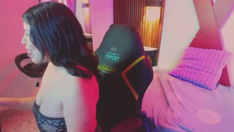 Snapshot of paulina07_ chatting on 06-30-26, 12:55 paulina07_ online show from 06-30-26, 12:55
