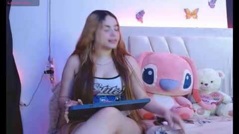 Snapshot of paulina_quintero18 chatting on 05-08-26, 04:07 Pau online show from 05-08-26, 04:07