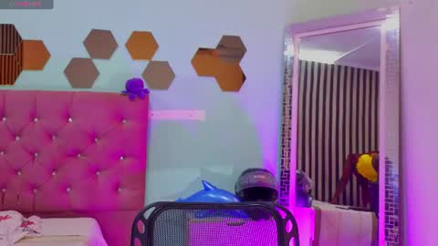 Paulina  online show from 06-30-26, 07:26