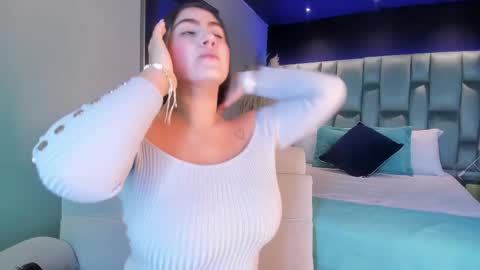 Paulina online show from 02-22-25, 11:46