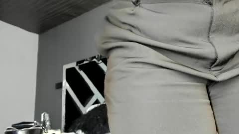 Snapshot of paulinaduarte_ chatting on 05-27-26, 11:40 Paulina online show from 05-27-26, 11:40