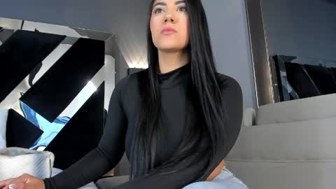 Snapshot of paulinaduarte_ chatting on 05-28-26, 11:40 Paulina online show from 05-28-26, 11:40