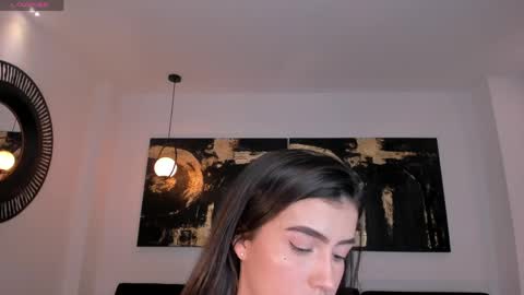 Paulina Santos  online show from 04-17-26, 08:01