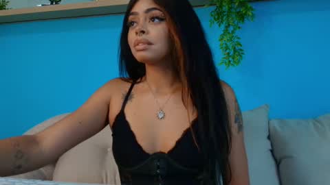 paulinne_clark online show from 02-25-26, 08:29