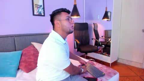Amber and Paul online show from 06-06-26, 07:07
