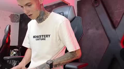 Paulo online show from 12-18-25, 09:32