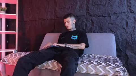 Paulo online show from 01-09-26, 09:38