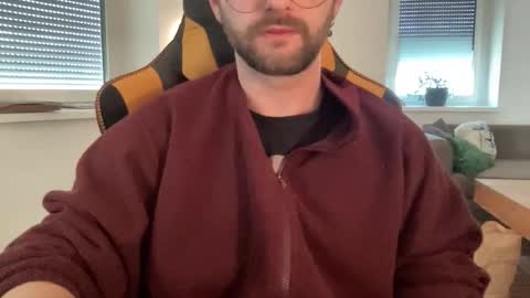 love bush online show from 10-25-25, 10:34