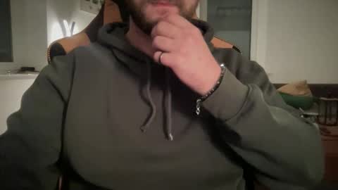 love bush online show from 11-24-25, 08:19